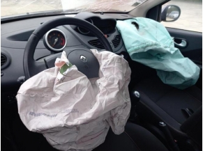 Vehicule-RENAULT-TWINGO-2-PHASE-1-2010-3695232a08e5fc64824adb523cc19cde54e2da511d35180018abf7a4e2a8ca0a_mtn.jpg 2