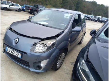 Vehicule-RENAULT-TWINGO-2-PHASE-1-2010-cf96d21b8247a8be051b2ec68c0e0e3497f62171e5ce4290ea61f359ff1a1226_mtn.jpg