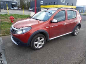 Vehicule-DACIA-SANDERO-1-2011-96bf75b25d6ebd912e9f7c5a3a46e0da0c3079eda065354e428d953d41ebda70_mtn.jpg 2