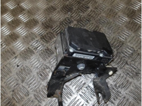 80500553-ca0de8198d8ef5bbe1628ea8d6bbf22a01980ae1de4462816dbe411b8f9d195d_mtn.JPG 2