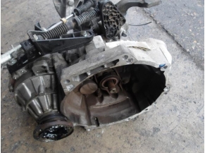 80611786-655cbb51c3ccdc0b97798ee2bd949185a60397f12952de9da0a9c4aacf0c3098_mtn.JPG 2