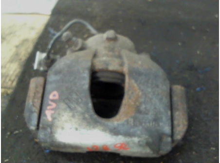 Piece-Etrier-avant-droit-(freinage)-RENAULT-LAGUNA-II-PHASE-1-Diesel-26e6b3806c6c18dd41b59a1a722afca32f931b78098c2fdc385fa0e396a10ab4.jpg