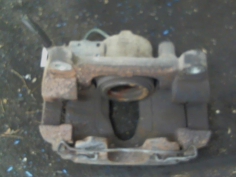 Piece-Etrier-avant-gauche-(freinage)-RENAULT-LAGUNA-II-PHASE-1-Diesel-80faec702cd7d5fe93f8bdbdf2034e7e87b0a19ccb794385ea4f395c4f8fd1a5.jpg 2