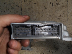 Piece-Boitier-air-bag--bb9ab7198397d46e36a2f999a6a4b1d9f0221388127ca2815df18caf56c71e8e.JPG 2