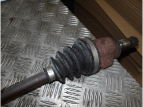 80147474-516a2fac5a6bbe3a8818a01346640868dc453e3036dab658e688cb752580946e_mtn.JPG 2