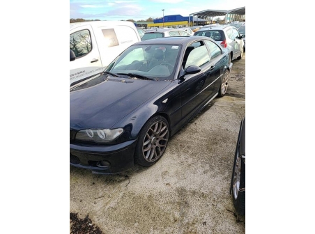 Vehicule-BMW-SERIE-3-E46-COUPE-PHASE-2-2004-c1df4ac6d24dfcb72d38b520722cd0b81571e478e2bdee666aff75608a3dcc61_mtn.jpg
