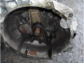 83948898-cc7682fd279b0448184ddb96f07233787aada00f38b4e73349daad1a33f8b2eb_mtn.JPG 2