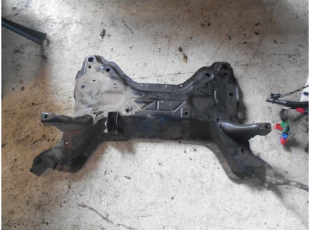 Piece-Berceau-avant-PEUGEOT-3008-Access-Diesel-0e4de76e3ef15545096b45f080593d4fad8dcb9f3a72ec89f8b00b852c2d8b43.JPG