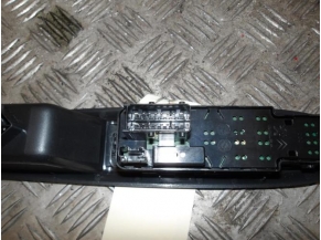 84450842-04450dd222a7bfa54d1b208a4b6b6e9624fe73cadb704e8f63548fea2fcd5a62_mtn.JPG 2