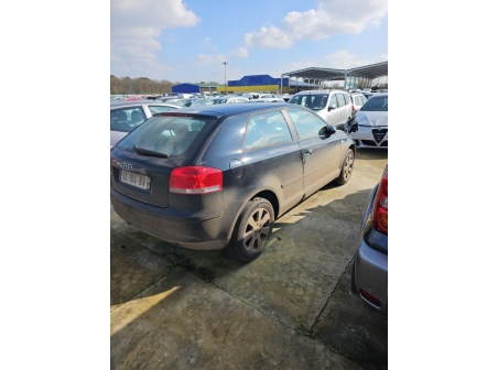 Vehicule-AUDI-A3-2-PHASE-1-2007-f697ed9c2d2d1c27af92af77382059b6139a044f7b5e6344e5a327fd012bba56.jpg