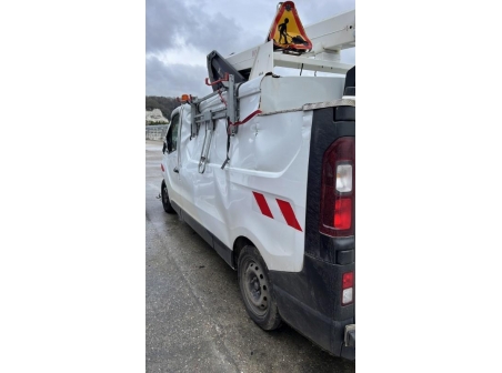 Vehicule-RENAULT-TRAFIC-3-COURT-PHASE-1-2019-11ff1549dc0acdcd8777db14cb702ec4104aa8ec1e8d48c5d8f397543949dab2.jpg