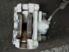 Piece-Etrier-avant-gauche-(freinage)-RENAULT-SCENIC-II-PHASE-2-DIESEL-6bdc2070cdd42ab863ad7b6f3f3255fddd0d99dacc31158e78f5a64a83a21aec.jpg 2