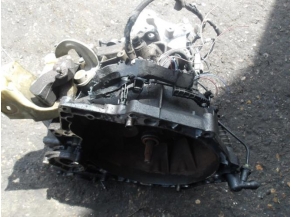 88424783-d8167d76-2a78-443f-84db-e249b294dce0-Piece-CITROEN-c1187ae91edc5df810f8b011b464b52b89eac36142b3945fc99f6e3832e1250c_m.JPG 2