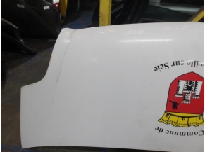 88903515-22c8e10d-62ea-480a-ba47-411516854ea8-Piece-capot-RENAULT-0f6682c0502e92f969cd5211b7d1cf39b5f96106f26dfc78b5ead00895254045_m.JPG 2