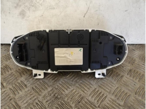 88953000-24d25556-0556-4801-b011-19fd9013a1f4-Piece-FORD-e9798d46b4767612bd42c3574f389c2b7807677e3c18ce228ca0a3ae0bcbfdc8_m.JPG 2