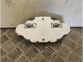 88953029-87705995-db00-4de3-b56e-4c489f3948bb-Piece-FORD-926358aa93e4010794592e5d666661b96b1c007c00331e2217abf542b23cf724_m.JPG 2