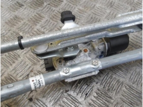 90208623-9413c0c0-9843-4e5d-9a5f-698559488ffd-Piece-RENAULT-2ce2d1349dd14d1553cd8fd5a77c4f62492fffe6767acb2ed5f8a094420b0a1c_m.JPG 2