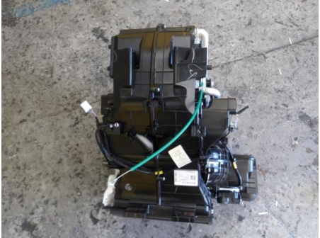 90408259-c37ee766-776b-4605-a19a-5af8559d8580-Piece-RENAULT-39454d70b512ea393e50eb0790c672f7796e317961e36e8ac9ca5593bd7b4b22_m.JPG