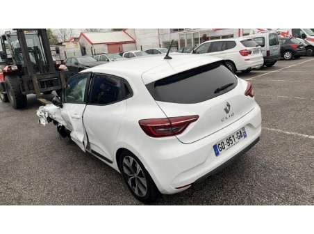Vehicule-RENAULT-CLIO-5-2023-68697524eff322102a27c806cbc0dc327b799b23829660af5e643cfaa08bbba3.jpg