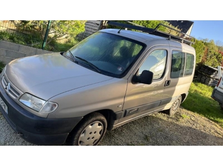 Vehicule-CITROEN-BERLINGO-1-PHASE-1-2002-54fdf6e8d512a1df23315d1e3504938de6e57f99097d19ed61a2a5e6fc731ebf.jpg