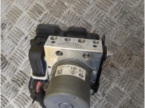 92112648-de54025e-94a1-45f6-b425-1579fc8083c7-Piece-RENAULT-934abebbdeb1f9dbc26210fe44bbd55cb8d9957bd90ac78e92e4ba6c9176592e_m.JPG 2