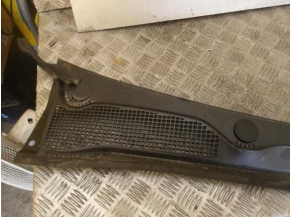 92119399-5f02156b-43e4-4e69-a481-d38db39cf453-Piece-RENAULT-f7694207c13139863de81e1460efd58b2c79b3c53b5a00f0fcbed52797933b84_m.JPG 2