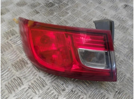 92271706-276825ec-47a0-4365-ad07-c77087f5eab7-Piece-RENAULT-773d8180cbdf1e27e2b0f71273e129329860b09701af01b33a6c7646f27a7248_m.JPG
