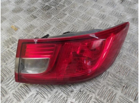92271725-61fe5b51-b891-44bd-8861-2b7e39fb54f4-Piece-RENAULT-947211725d61bbe6f6bb1b894a45d6e18688d005c456d9e399746f8e13f56ad0_m.JPG
