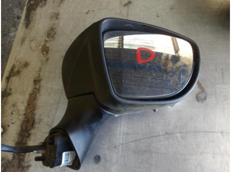 93031527-39cfbd1e-f275-41c7-8f52-21403de8ebbd-Piece-RENAULT-a8c1e527e4b0c46dbb694183a203926f79dd6d7c429b4c6a8ba42c873a042d45_m.JPG