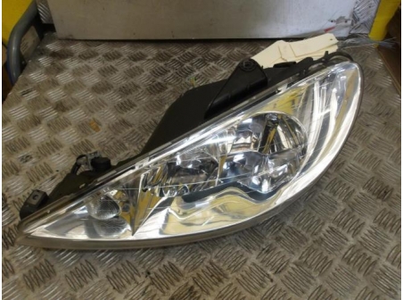 93372517-f5698e38-f2d2-4500-a64f-caad75e783d4-Piece-PEUGEOT-76b2a4596f7a02b28048c881c0fda028f592a59bc25b23258892e8c39abd2690_m.JPG