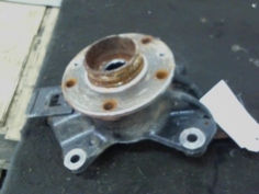 Piece-Moyeu-avant-droit-RENAULT-MEGANE-III-PHASE-1-afe1051bcfe6543787e08b505f94a5f99171218c9b7a0c2c88076ee72f72de0a.jpg