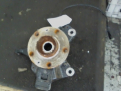 Piece-Moyeu-avant-droit-RENAULT-MEGANE-III-PHASE-1-afe1051bcfe6543787e08b505f94a5f99171218c9b7a0c2c88076ee72f72de0a.jpg 2