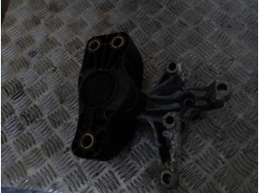 95872377-f108e914-e16a-484e-9fac-e5d6679e6af4-Piece-RENAULT-bf78a128376a5e65b5e3900cb55b3a8cd9d6c6256e1603de46c647ff44efc3f1_m.JPG 2