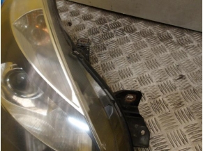 96166368-bab53de3-280e-45ae-8c29-804c17bd8a97-Piece-RENAULT-66143205f4682c280c570aff3d6e9ed86f42a95ce76961085a08cd9b5845776c_m.JPG 2