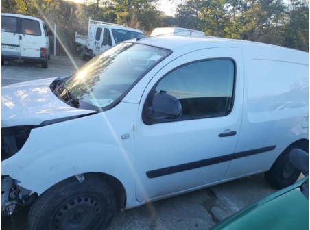 Vehicule-RENAULT-KANGOO%202%20PHASE%202-2014-cdd33748d78d2e4f72df7403f08b524db3932ac5e9a4f0cfbf507eb4b88fe5d4_m.jpg