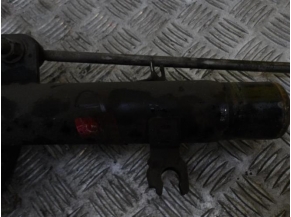 96696393-391158a2-b81b-4e43-9e40-3a2f5465db54-Piece-PEUGEOT-c2a53ae43a58c2e71c8db608a74eb44ad50a5ec6a8d99a43d41733b5fd260659_m.JPG 2