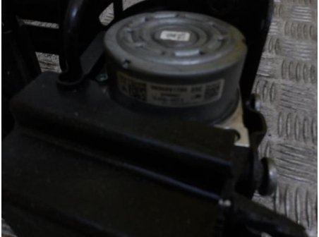 96695751-63fe8d52-cfc7-45a6-9418-f1a6436ef995-Piece-PEUGEOT-b9a8a88c39081787c5b441ba544354807c796adc7b4ce1302ad5312804c2f19d_m.JPG