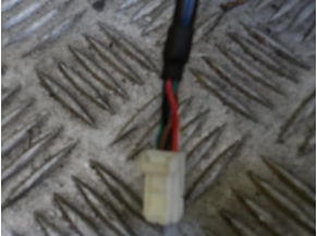 97372557-d8a34ee2-6d3b-4b89-bedf-6ac30c6d2e4b-Piece-Retroviseur-droit-66aaedae78dfba9eb139cd1da81ac638de788e43dddd97bc5f687b7bcd091716_m.JPG 2