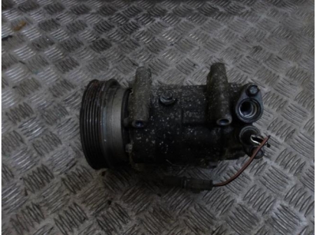 97557790-394f659c-182f-4146-8910-96347080df05-Piece-RENAULT-1fba2a8e24d03ac22b5ec8b9466612a108b0c5a2911388f41ac4e1ec6ba62177_m.JPG