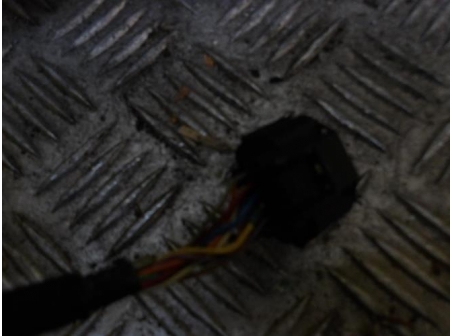 98924755-48b0fcd0-b06b-449f-adf9-fc684885c6fa-Piece-NISSAN-e8a4a308ff31f3d4153161d6b88c5eb89c9e4186c2f653445f5c7350fad5d9cf_m.JPG