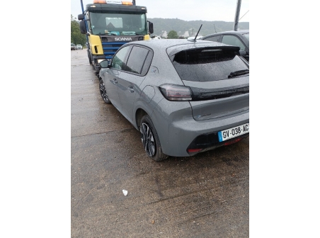 Vehicule-PEUGEOT-208%202-2024-dbfbeeeeed45b33ceeccc13e032c80f5fbccc1e22ad014cfb487ddee177d3c76_o.jpg