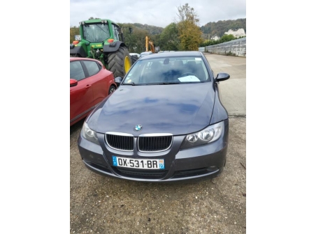 Vehicule-BMW-SERIE%203%20E90%20PHASE%201-2007-ea44bb3a4ddb0829bd2fb1864284f1b14e420725a2db0d72d163342c858fbed5_m.jpg