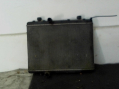 Piece-Radiateur-eau-1330V3-PEUGEOT-407-BERLINE-SW-407-SW-Diesel-f3ebd39f7246619ff5ce9831695838dc0e939be041a9ac52de4a6084077472b3.jpg 2