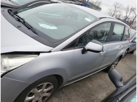 Vehicule-PEUGEOT-5008%201%20PHASE%201-2012-7c100c2c41e79094826b997cd09b1d37e88614807b870e9edd77393291db66c9_m.jpg