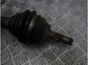 100993680-1176b7a1-f464-47ee-bf65-40029cae4ff4-Piece-PEUGEOT-879867a28462a7cb2cff24070e0dc0564e3425d76cb8e744e0edf8d7c6f0a95b_m.JPG 2