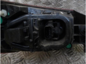 101042942-2ab45390-e12d-464f-95a5-a5abc62b3c75-Piece-RENAULT-f6643aff50ebae2d06be05bba90356ffb4301cb32559f9219c5f07761de7354e_m.JPG 2