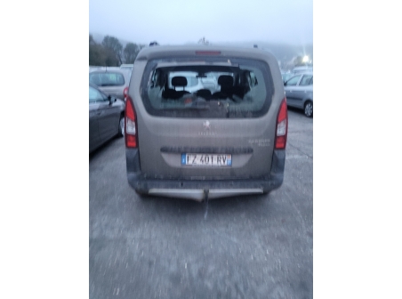 Vehicule-PEUGEOT-PARTNER%202%20PHASE%203-2016-f307a47dd5481cae9ede1932b26b080da3008e498cdc4f53e0edf9ce4945df4d_o.jpg