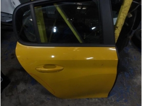 102219781-11c219b4-6058-427a-aa38-1ac3e63f3f32-Piece-PEUGEOT-ab73a7b36b73fa215a815e921b3b3b6962ad1ad8e7b9b91e3152222c11b7e59d_m.JPG