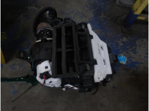 102230725-5c055995-9d85-46f3-a7d8-14ca726241ec-Piece-PEUGEOT-7252508c40c66fff55d5b46fe23b8b990bd6dbe4dd2d46698cad9ff56ad76018_m.JPG 2