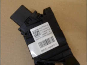 102244779-9bcc3f6e-fe5e-449e-beaf-bd5f9675032c-Piece-PEUGEOT-e72f1d9afd0ce3f10e89e588d5f139d4ff6ca72a746f447778a367106c075316_m.JPG 2